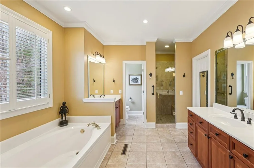 44 Kilmartin Point Big Canoe, GA 30143