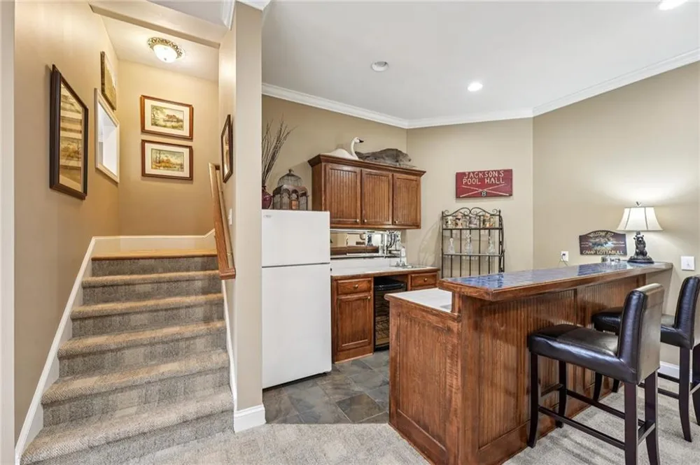 44 Kilmartin Point Big Canoe, GA 30143