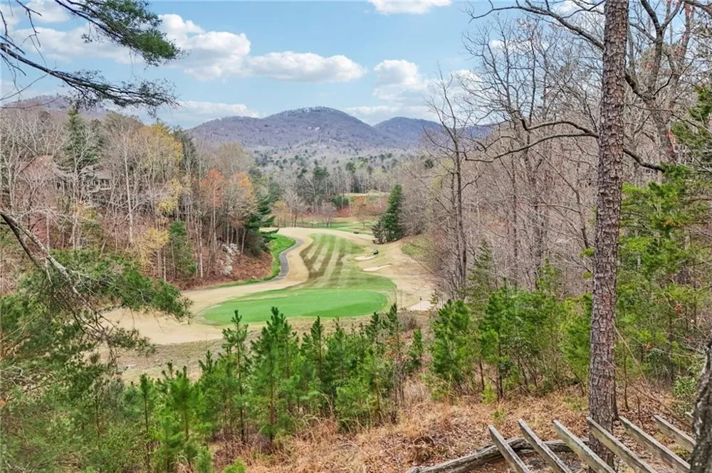44 Kilmartin Point Big Canoe, GA 30143