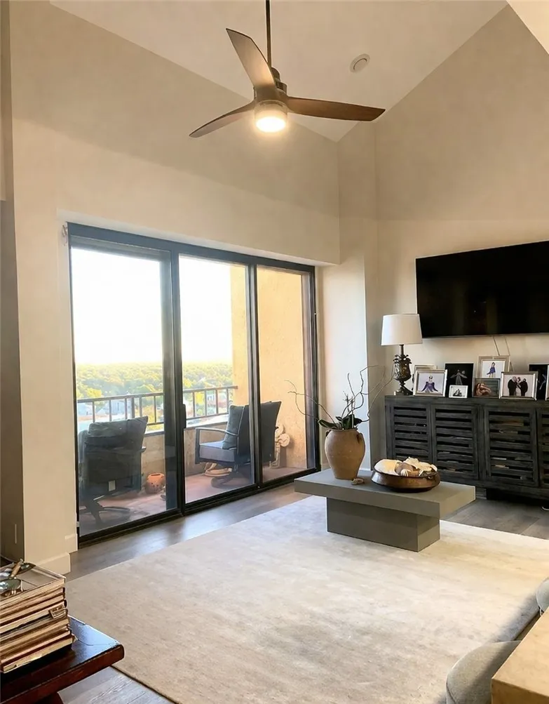 1400 Ocean Drive #1103A Corpus Christi, TX 78404