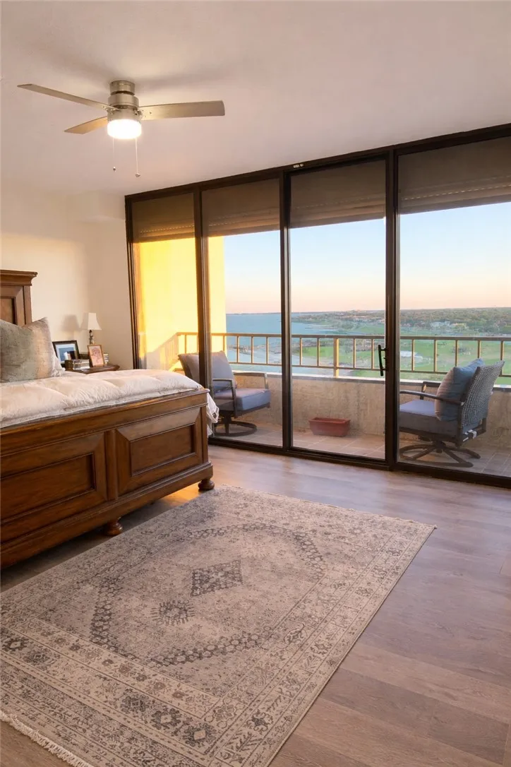 1400 Ocean Drive #1103A Corpus Christi, TX 78404