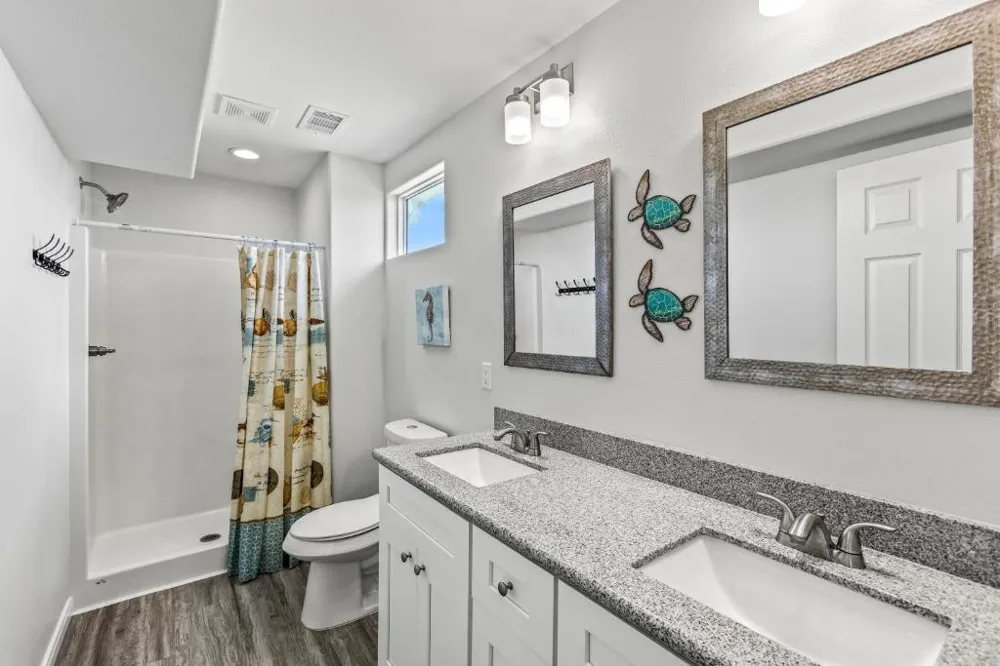 986 Edson Drive Gilchrist, TX 77617