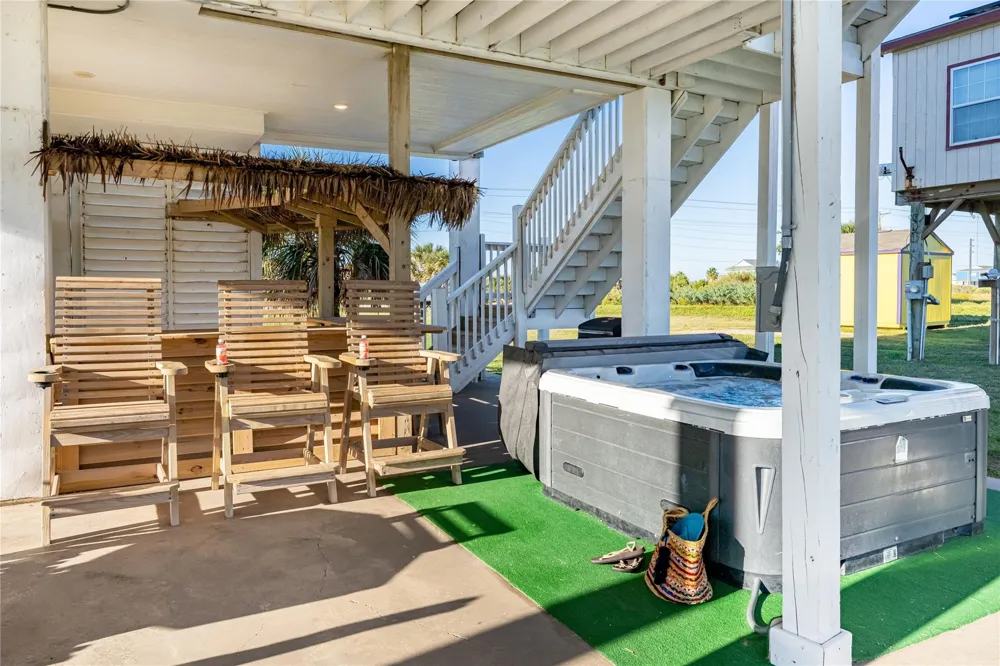 986 Edson Drive Gilchrist, TX 77617