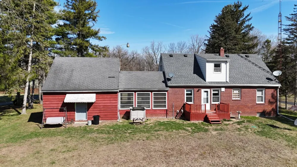 2365 W Temperance Road Bedford Township, MI 48182