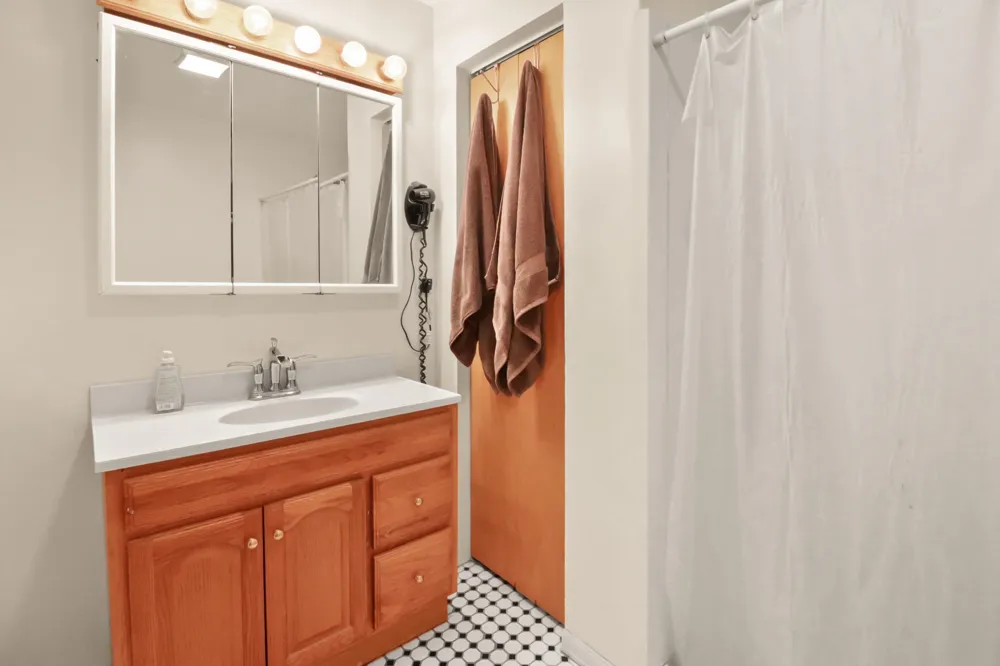 2365 W Temperance Road Bedford Township, MI 48182