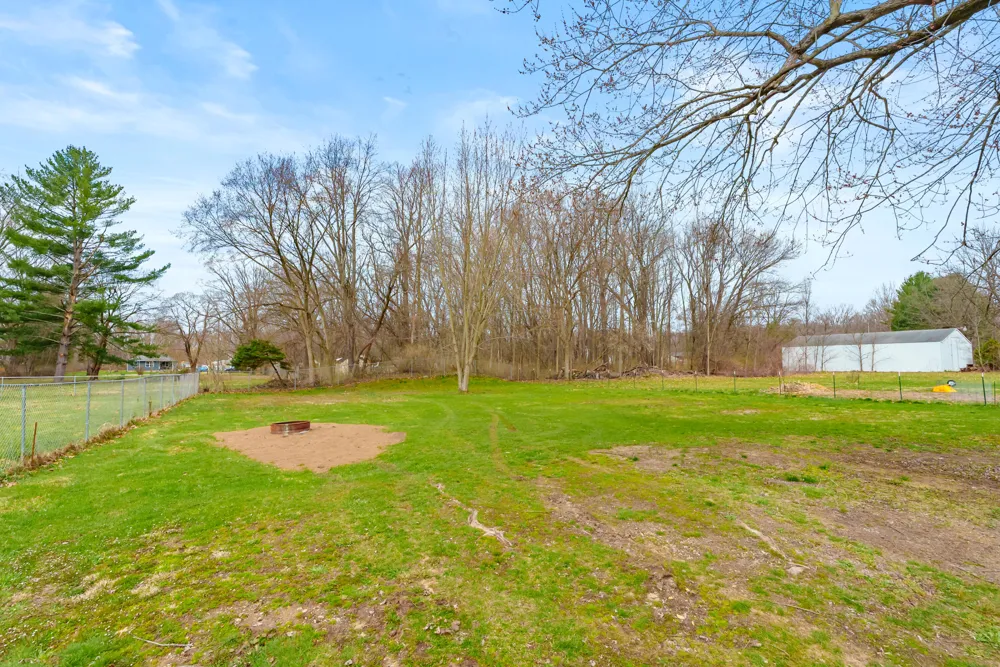 5171 20th Street Cooper Charter Township, MI 49004