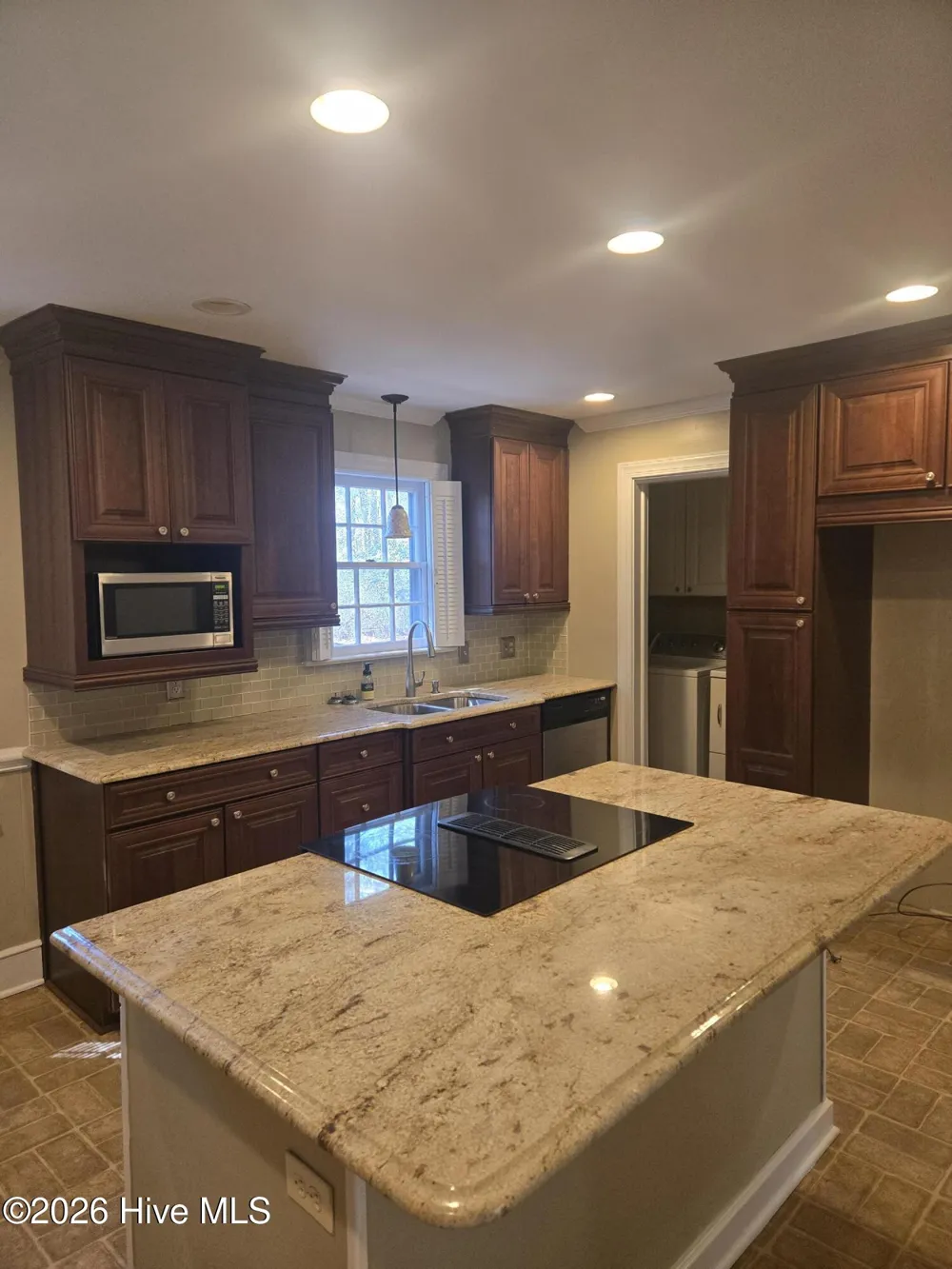 701 S Broad Street Robersonville, NC 27871
