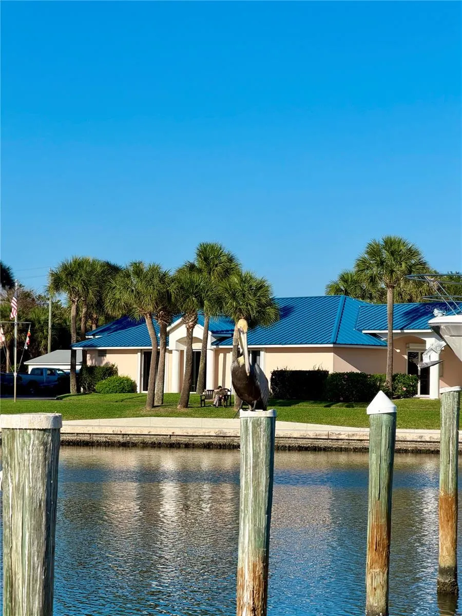 5151 N HIGHWAY A1A #212 Hutchinson Island, FL 34949