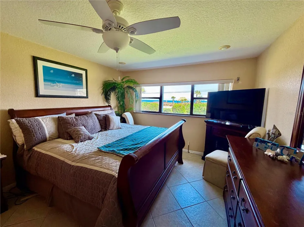5151 N HIGHWAY A1A #212 Hutchinson Island, FL 34949