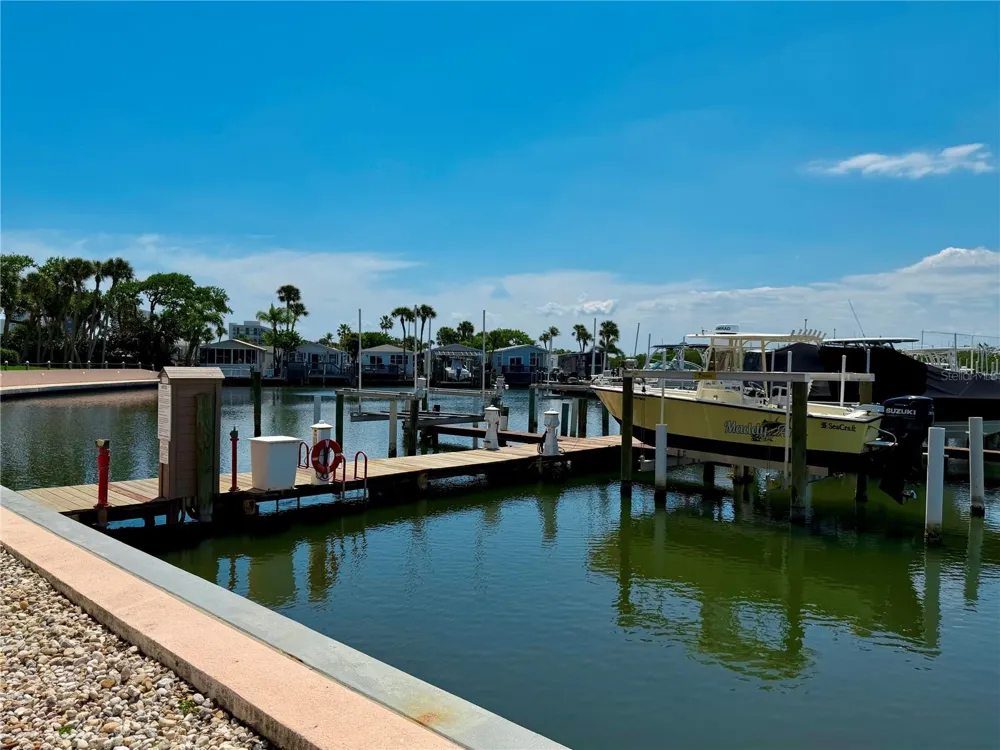 5151 N HIGHWAY A1A #212 Hutchinson Island, FL 34949