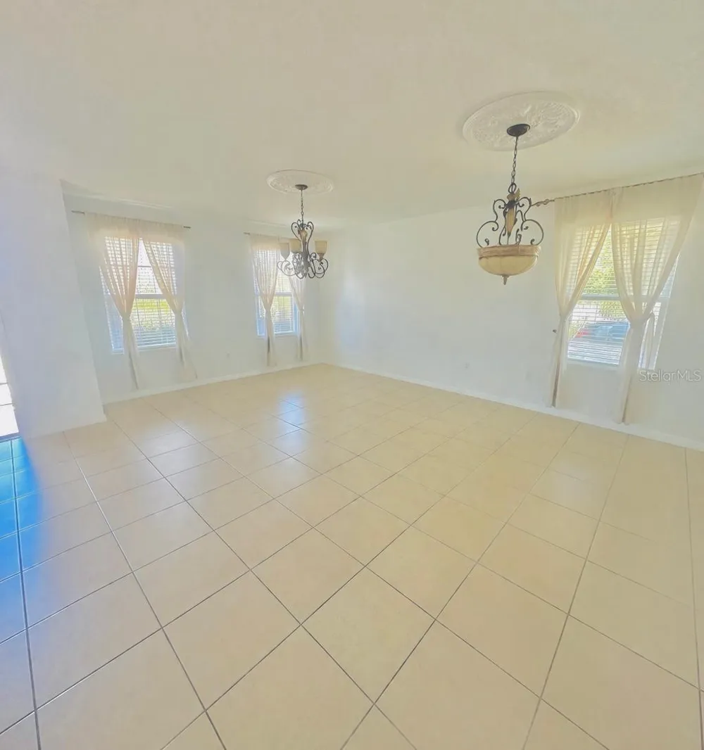 1901 NATIONS WAY St Cloud, FL 34769