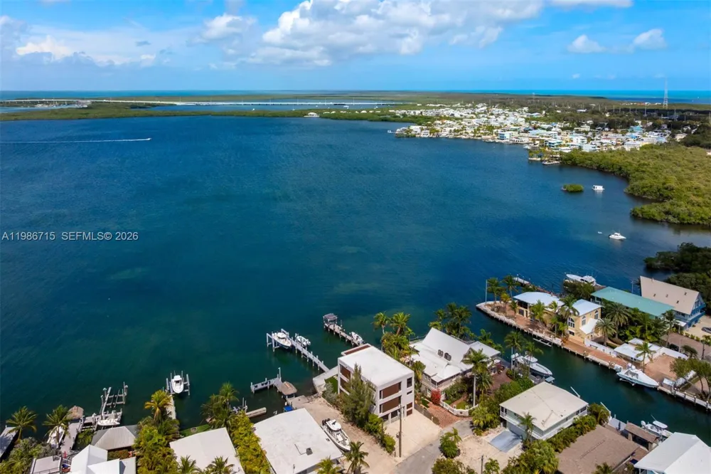 21 Stillwright Way Key Largo, FL 33037