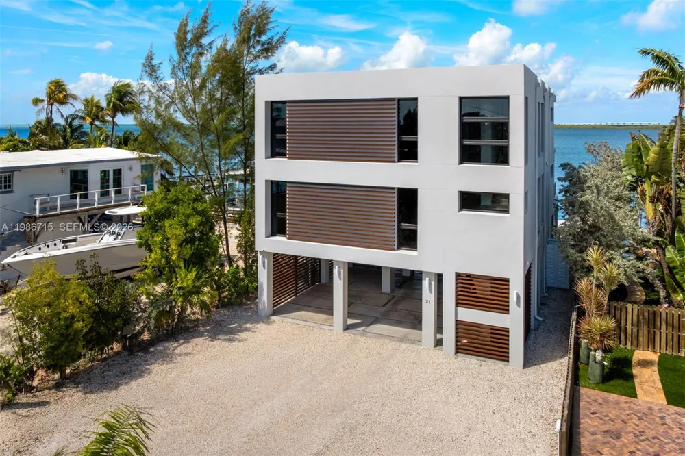21 Stillwright Way Key Largo, FL 33037