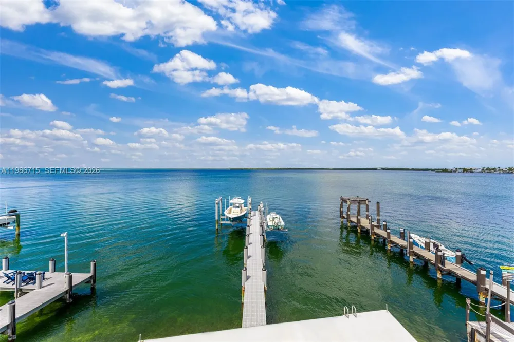 21 Stillwright Way Key Largo, FL 33037