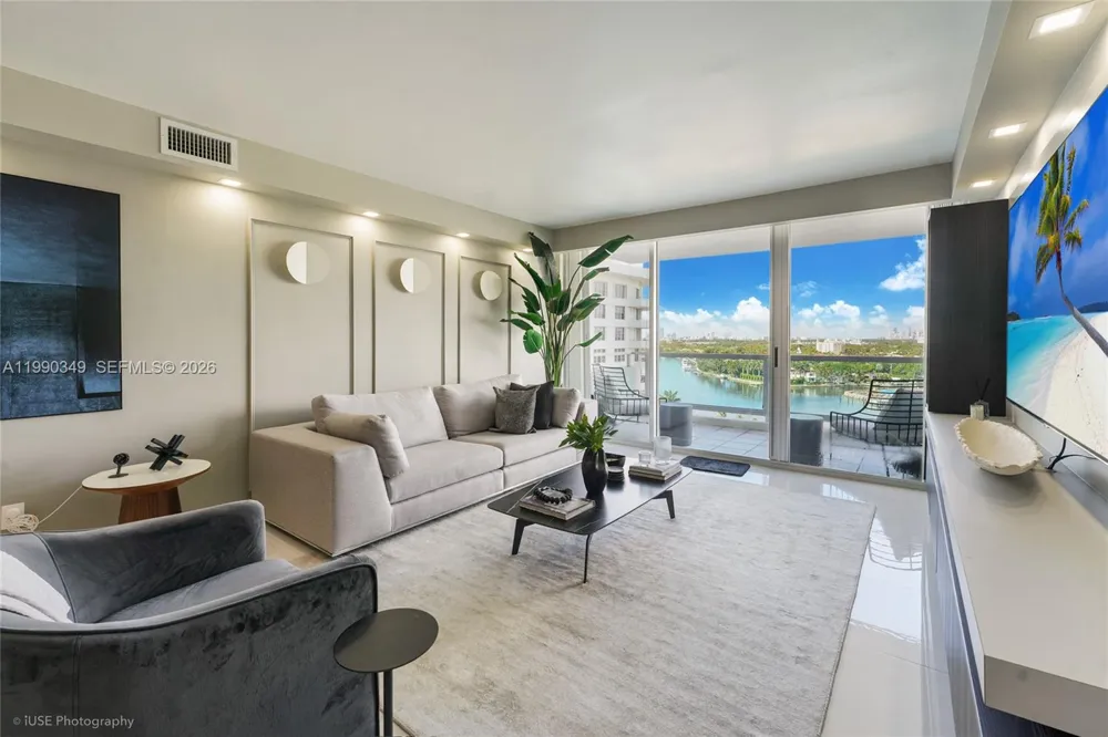5161 Collins Ave #1508 Miami Beach, FL 33140