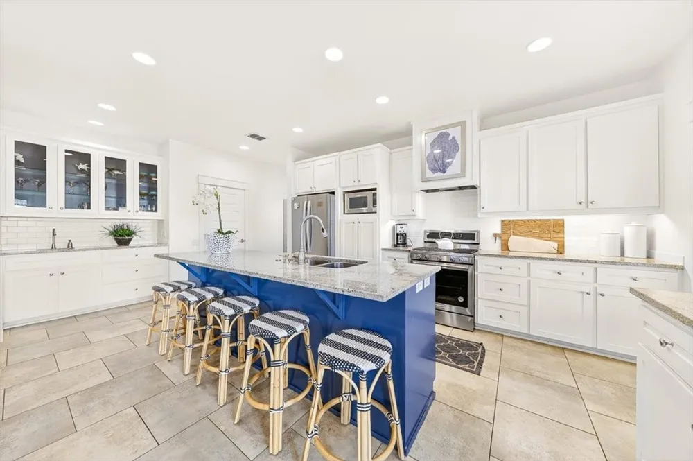 123 Still Water Drive Port Aransas, TX 78373