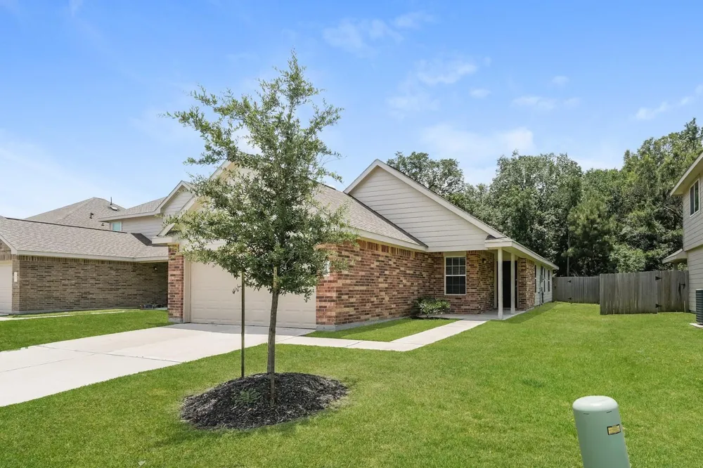 8526 Middleton Oaks Circle Houston, TX 77028