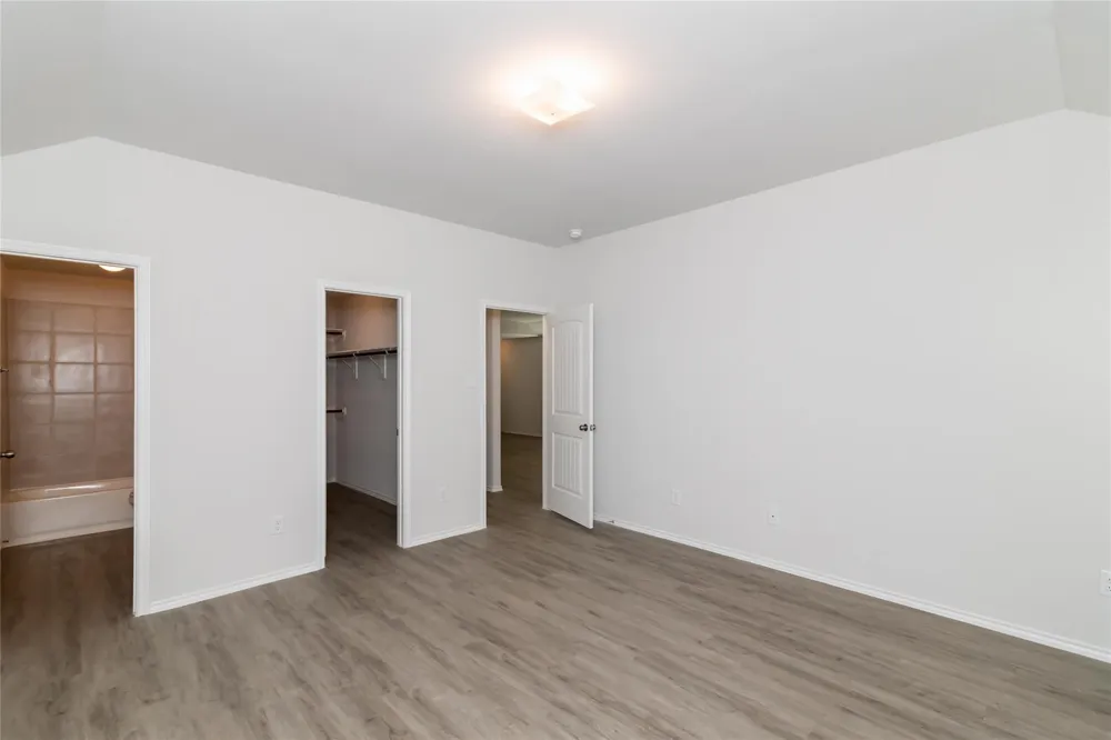 8526 Middleton Oaks Circle Houston, TX 77028