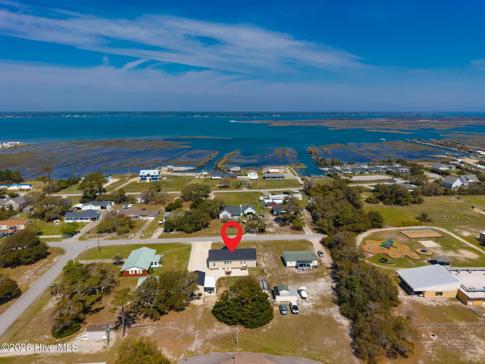 204 Nelson Street Harkers Island, NC 28531