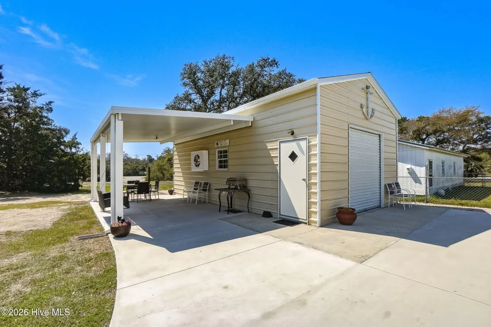 204 Nelson Street Harkers Island, NC 28531