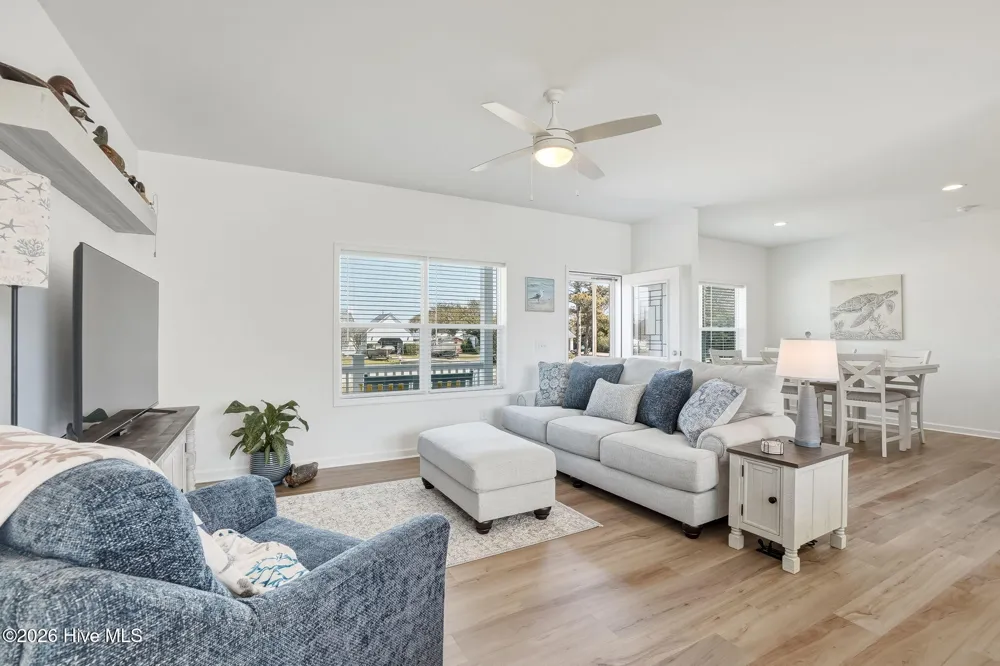204 Nelson Street Harkers Island, NC 28531