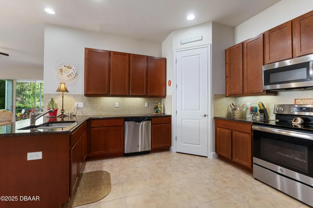 830 Aldenham Lane Ormond Beach, FL 32174