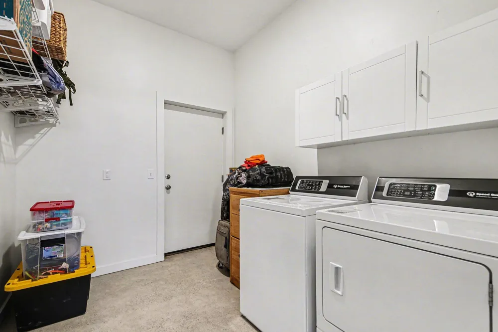 419 S Juniper Street NE Edmore, MI 48829