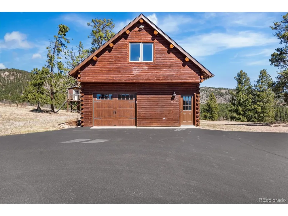 685 Jesse Lane Bailey, CO 80421