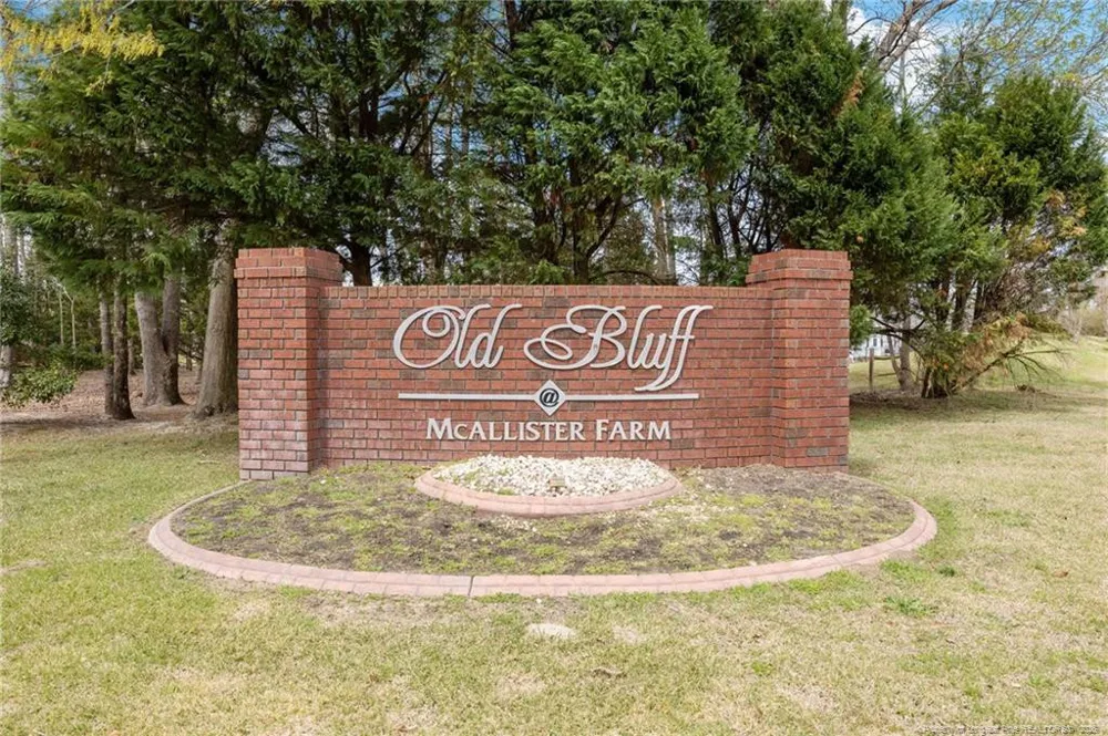 3825 Barnsdale Drive Wade, NC 28395