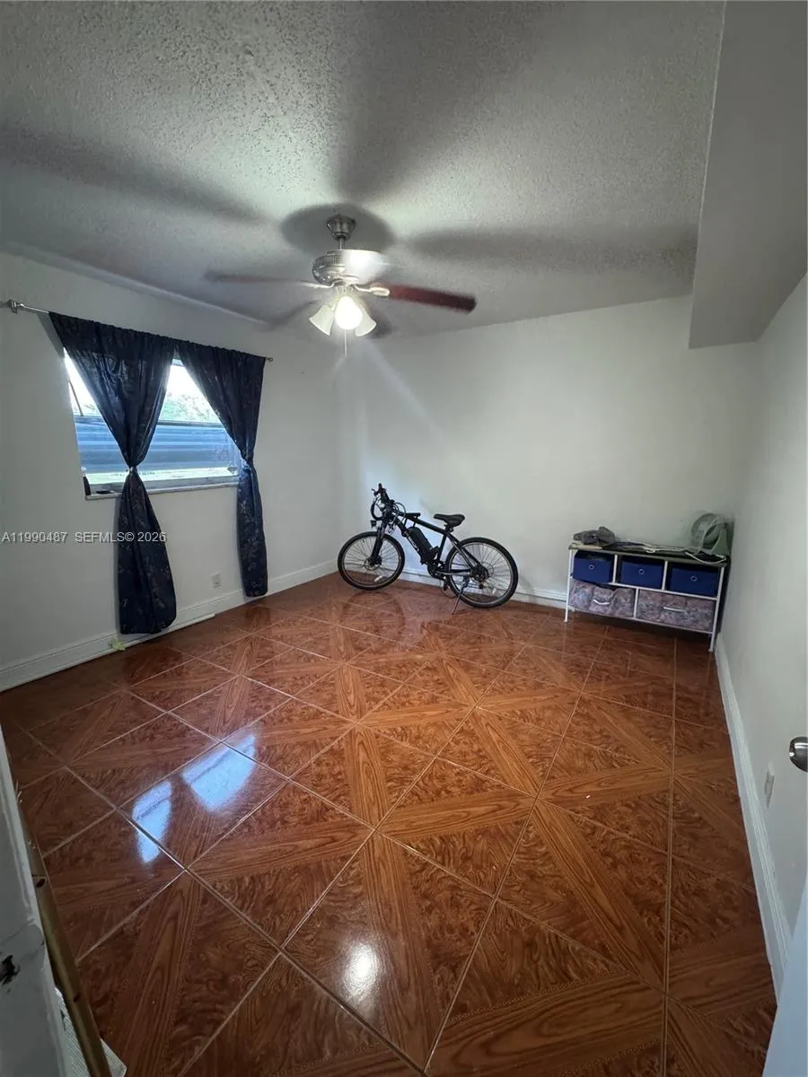 7471 SW 10th Ct #102D North Lauderdale, FL 33068