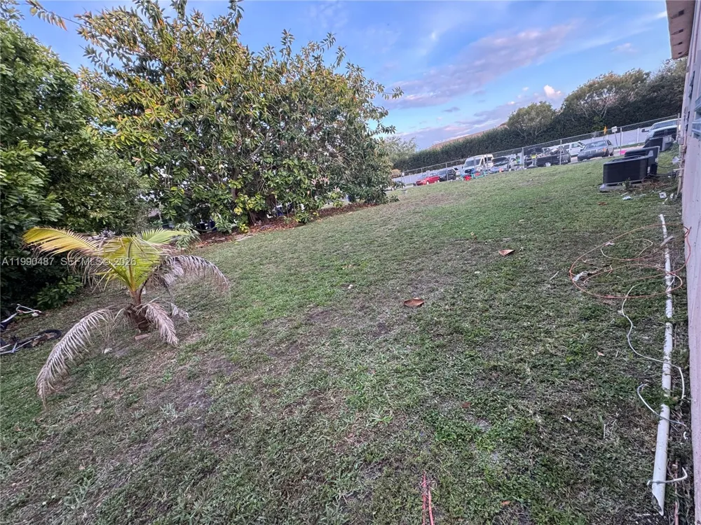 7471 SW 10th Ct #102D North Lauderdale, FL 33068