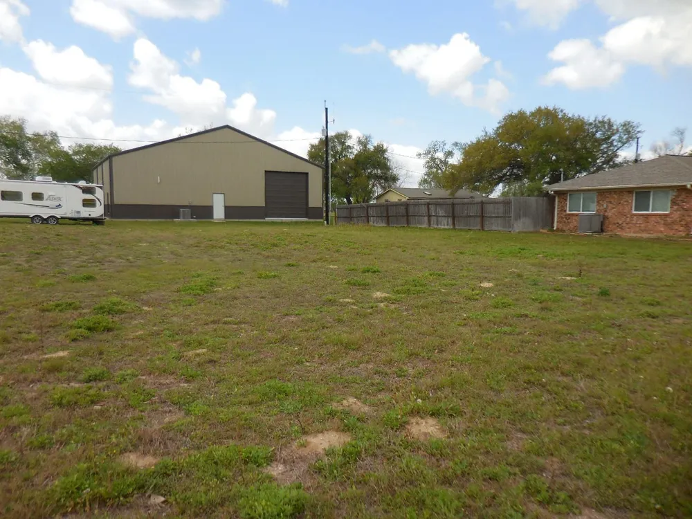 Louisa Matagorda, TX 77414