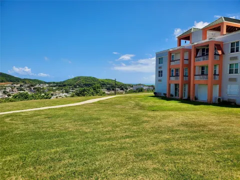 La Loma 104