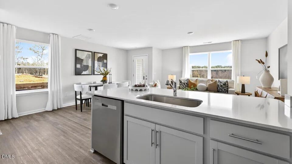 37 Rusling Leaf Drive Fuquay Varina, NC 27526