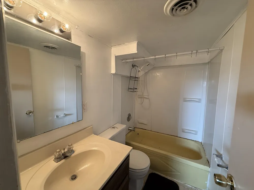 905 E High Mt Pleasant City, MI 48858