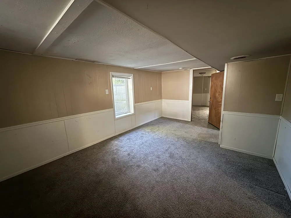 905 E High Mt Pleasant City, MI 48858