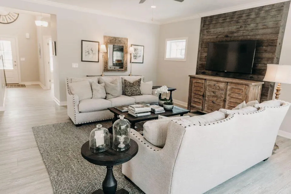 6237 Comiskey Road Lincoln Charter Township, MI 49127