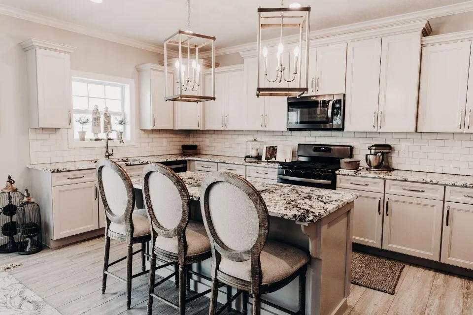 6237 Comiskey Road Lincoln Charter Township, MI 49127