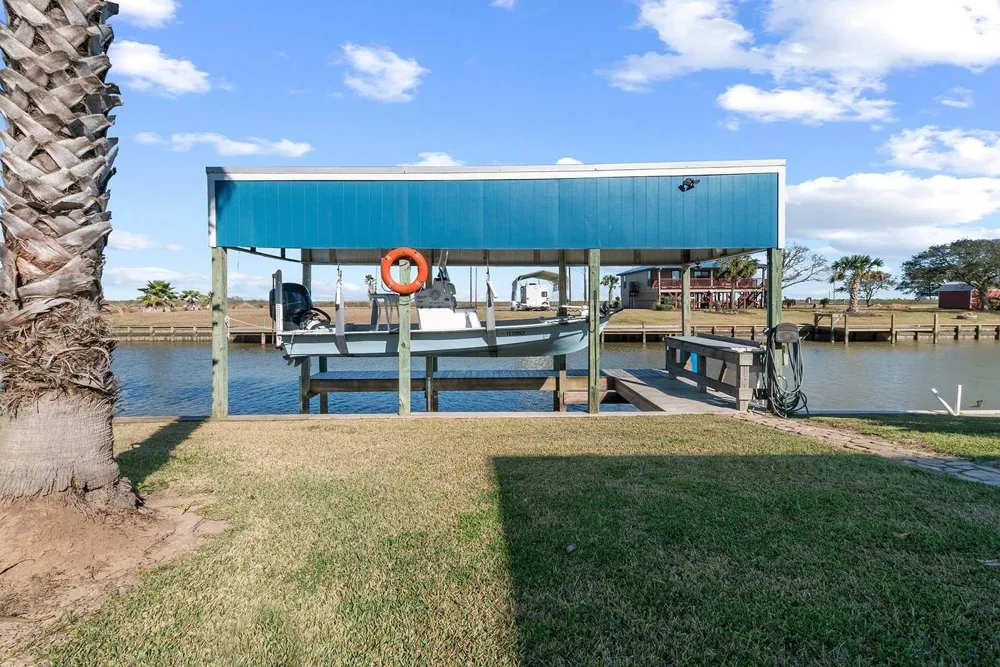 1649 County Road 299 Sargent, TX 77414