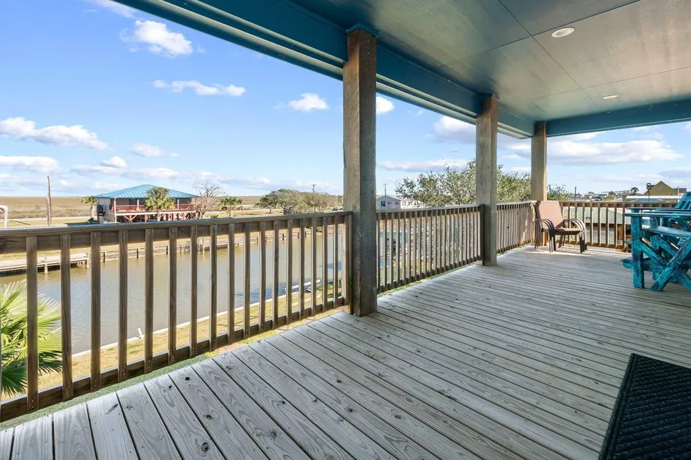 1649 County Road 299 Sargent, TX 77414