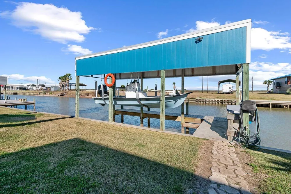1649 County Road 299 Sargent, TX 77414
