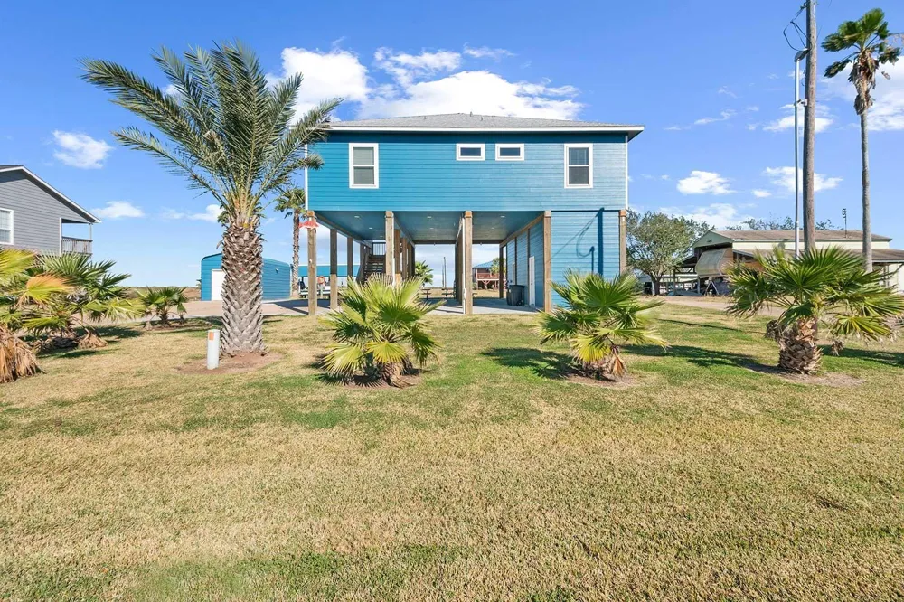 1649 County Road 299 Sargent, TX 77414