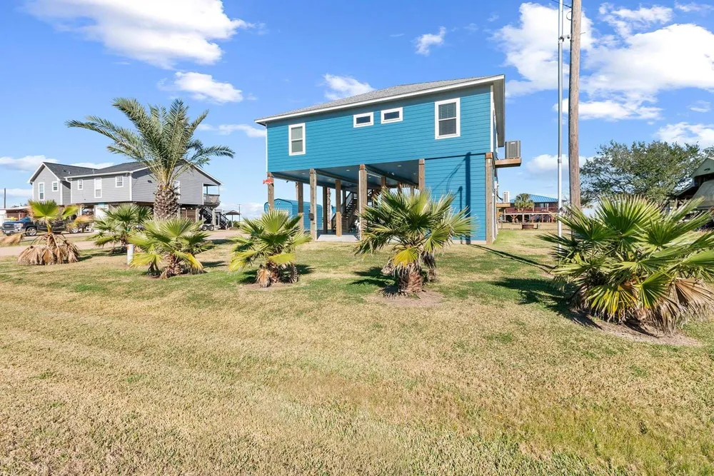 1649 County Road 299 Sargent, TX 77414