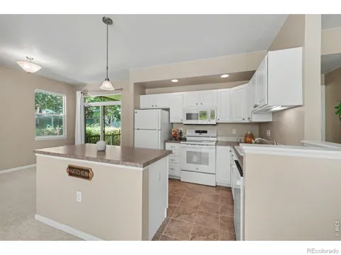 640 Gooseberry Drive #806