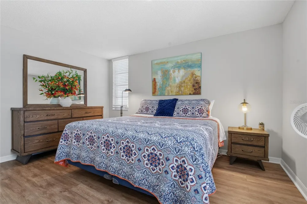 7540 BAY ISLAND DRIVE S #251 South Pasadena, FL 33707