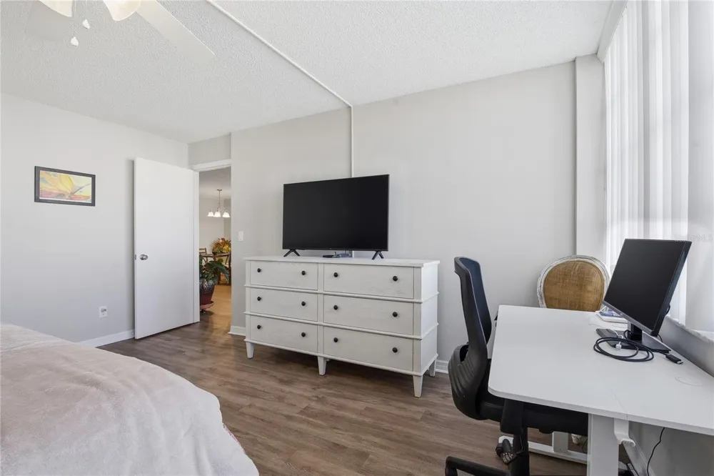 7540 BAY ISLAND DRIVE S #251 South Pasadena, FL 33707
