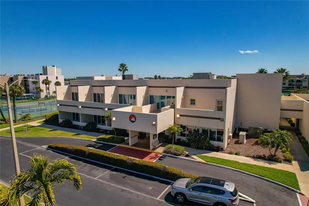 7540 BAY ISLAND DRIVE S #251 South Pasadena, FL 33707