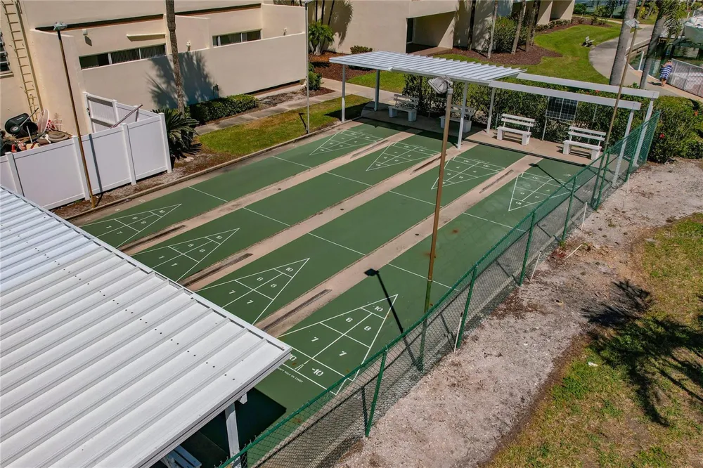 7540 BAY ISLAND DRIVE S #251 South Pasadena, FL 33707