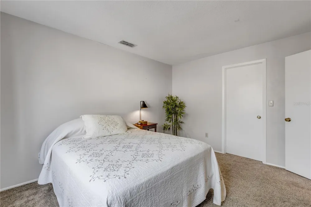 47 CROOKED PINE ROAD Port Orange, FL 32128