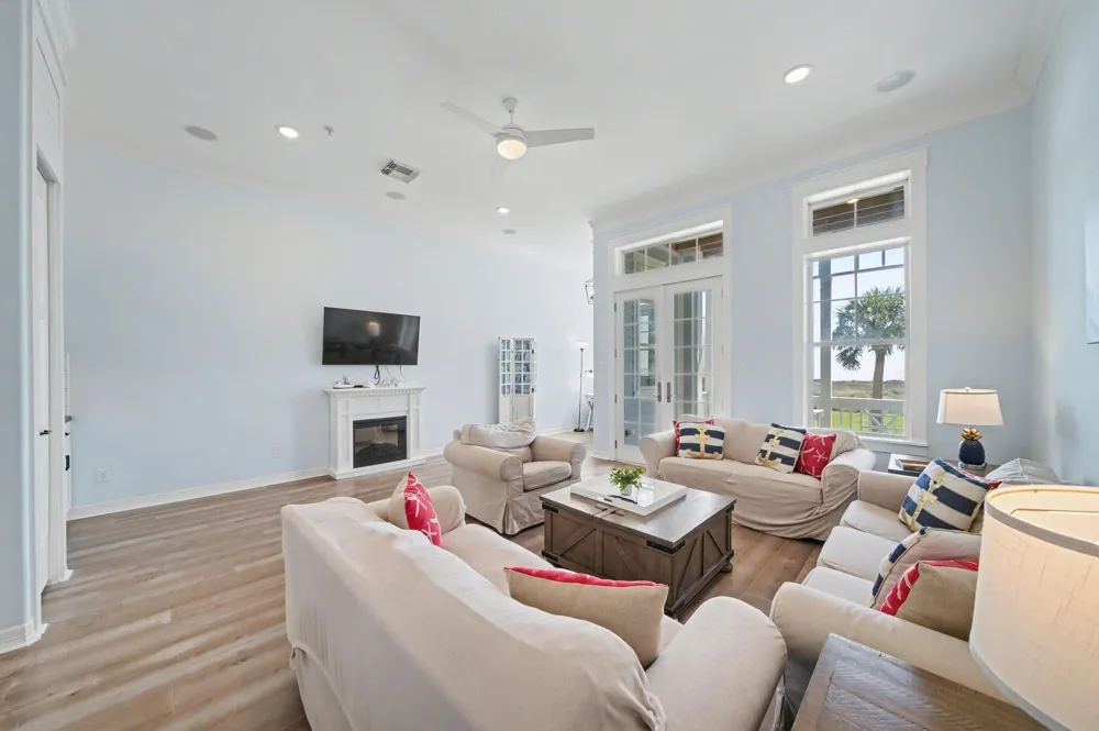1830 Seaside Drive Galveston, TX 77550